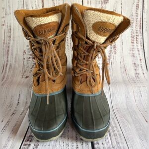 Khombu Tan Suede and Olive Green Lace-Up Duck Boots womens